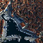 And Oliva Cres