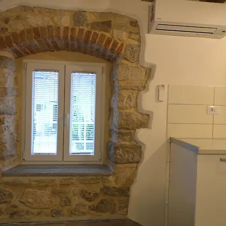 Gasthuis Apartments&rooms Oliva Cres