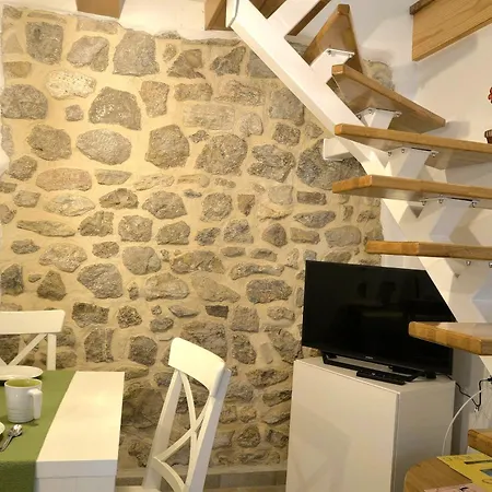 Gasthuis Apartments&rooms Oliva Cres