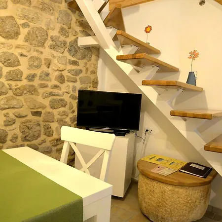 Gasthuis Apartments&rooms Oliva