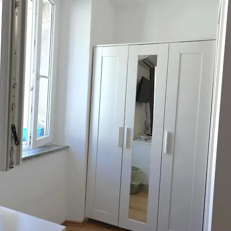 Gasthuis Apartments&rooms Oliva Cres