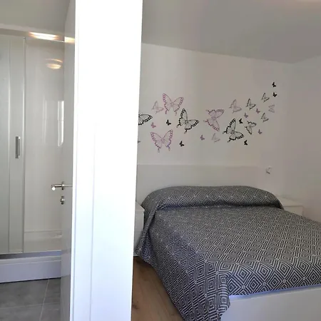 Apartments&rooms Oliva Cres