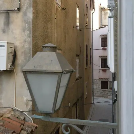 Apartments&rooms Oliva Cres