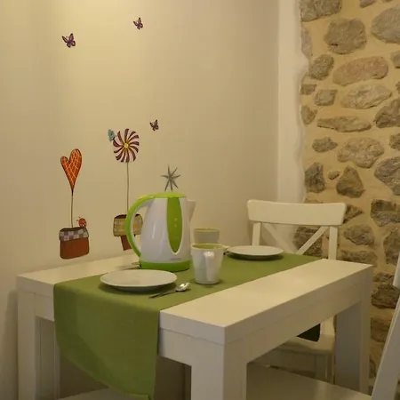 Gasthuis Apartments&rooms Oliva 4*