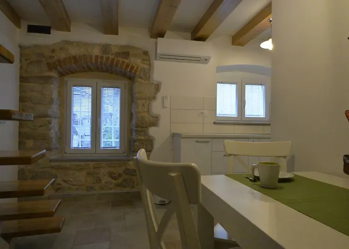 And Oliva Penzion 4*